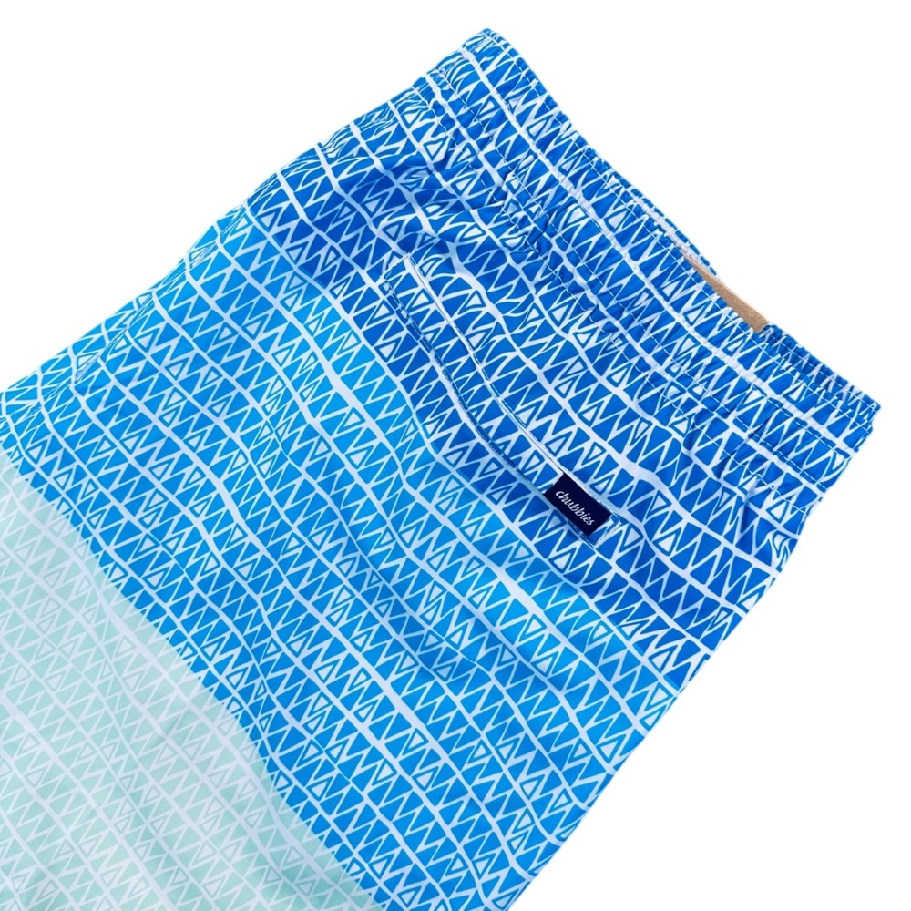 Chubbies Mens 2XL 5.5" Mesh Lined Ocean Trifectas Blue Green Classic Swim Trunks